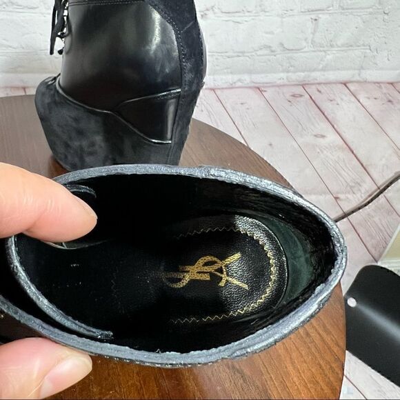 YVES SAINT LAURENT YSL Leather PLATFORM WEDGE ANKLE BOOTIES in Black 37.5 (7.5) - Picture 6 of 12